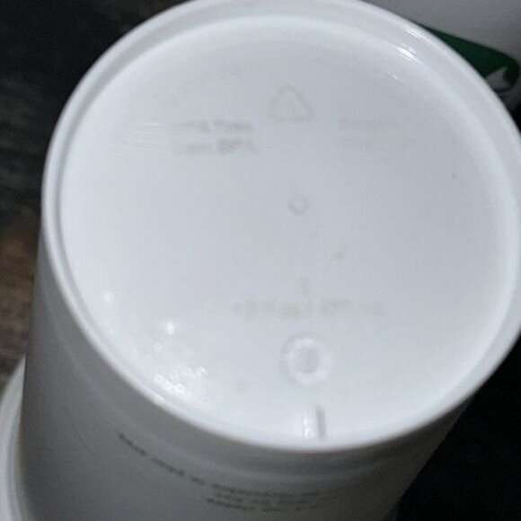 Starbucks Holiday & Everyday Reusable Plastic 2 Lids Cups Set Of 9 - Picture 2 of 13